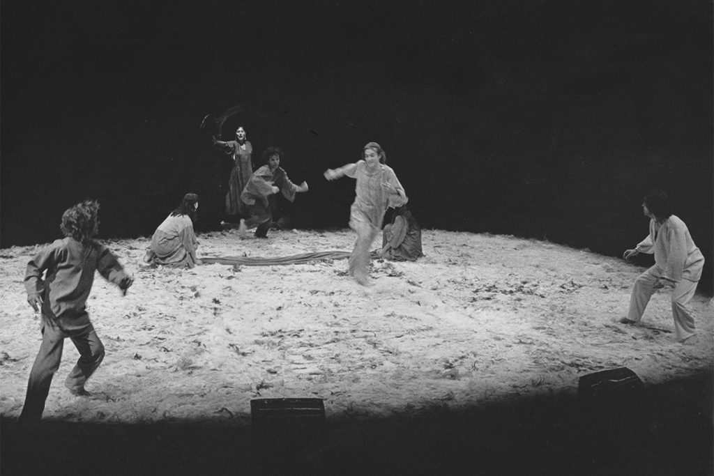 Patrick Potrot (Utnapishtim), Marie-Claire Davy (La fille de joie), Hélène Horeau (Ishtar), Jean-Michel Baudoin (Enkidu), Dominique Lardenois (Humbaba), Anne-Laure Poulain (Ninsun), Fernando Becerril (Guilgamesh)