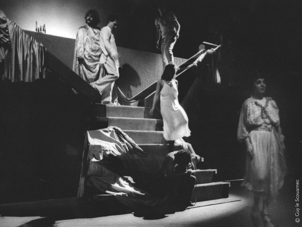 Jean-Michel Baudoin (Lamberti), Jean-Michel Vanson (Laplume), Jean-François Dusigne (Mathieu), Afida Tahri (Rita), Aloual (Mowjoud), Anne-Marie Vennel (Marie)