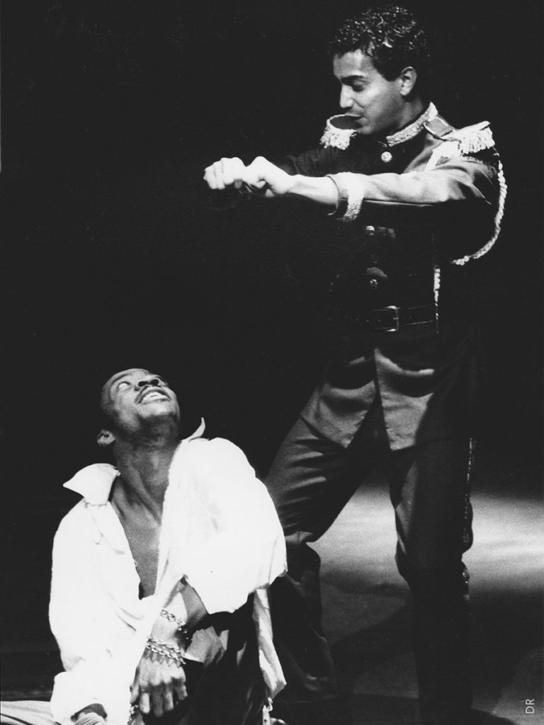 Alain Aithnard (Le condamné), Aloual (L’officier)