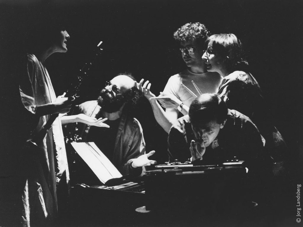 Carole Mundinger (La clarinettiste), Sylvain Frydman (Le clarinettiste), Michel Maurer (Le pianiste), Marianne Delafon (La percussionniste), Michel Musseau (Le compositeur)