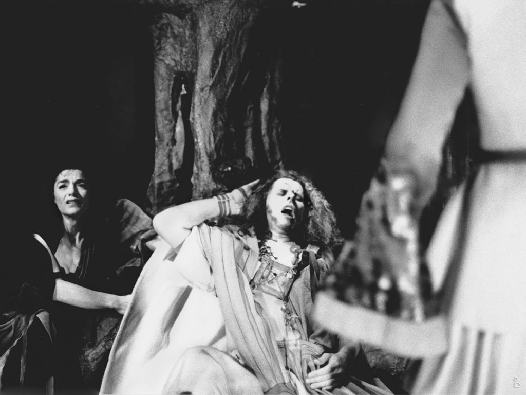 Antonia Bosco (Antigone), Jean-Yves Pénafiel (Œdipe)