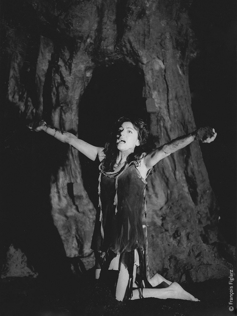Antonia Bosco (Antigone)