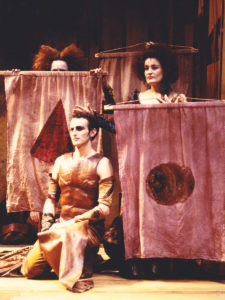 Anne de Broca (Le messager), Franck Dinet (Tantale), La Goussé (La furie)